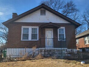 2655 Louis Ave in Brentwood, MO - Building Photo - Building Photo