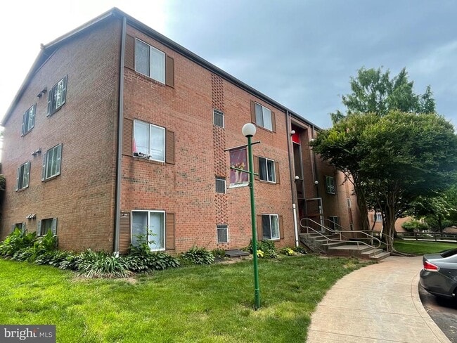 7508 Prince Cole Ct in Manassas, VA - Building Photo - Building Photo