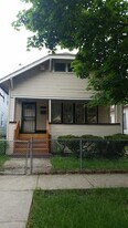 12027 S Lafayette Ave in Chicago, IL - Building Photo