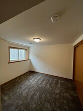 1038-1040 Fir Ct in Janesville, WI - Building Photo - Building Photo