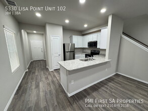 5330 Lisa Pt-Unit -102 in Converse, TX - Building Photo - Building Photo