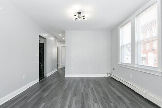 540 61st St, Unit 1 in West New York, NJ - Building Photo - Building Photo