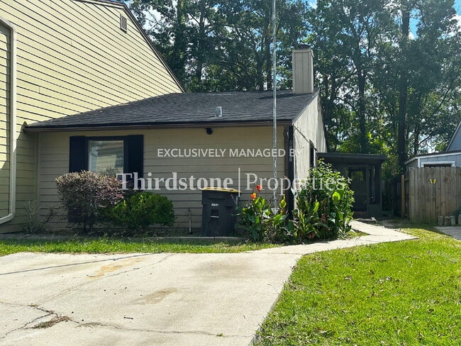 5636 Bryner Dr in Jacksonville, FL - Building Photo - Building Photo