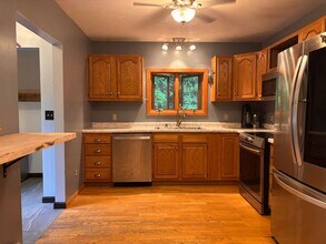 7364 Co Rd 550 in Marquette, MI - Building Photo - Building Photo