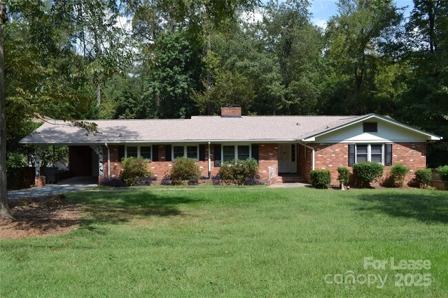 property at 3313 Woodwardia Dr