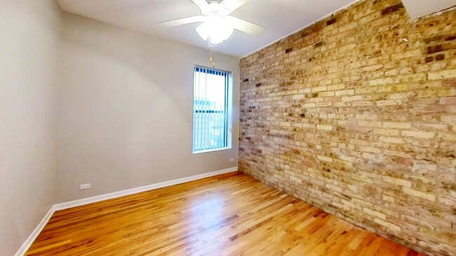 1433 W Balmoral Ave, Unit 3S in Chicago, IL - Building Photo - Building Photo