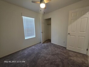 3595 Lark Ln in Kingman, AZ - Building Photo - Building Photo
