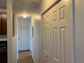 1943 W Chase Ave in Chicago, IL - Building Photo - Building Photo