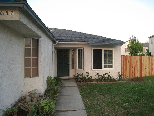 property at 2647 Liberty Ct