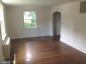 112 S Madison St in Orange, VA - Building Photo - Building Photo