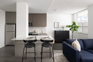 Maddox Tyndall in Toronto, ON - Building Photo