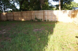 100 N H St in Pensacola, FL - Building Photo - Building Photo