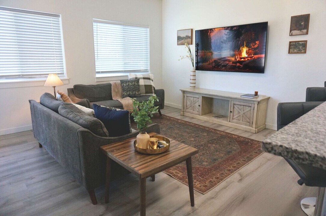 5643 E Bollo St in Nampa, ID - Building Photo