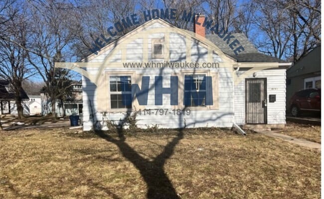 property at 4255 N Sercombe Rd