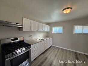 1741 W Desert Cove Ave in Phoenix, AZ - Building Photo - Building Photo