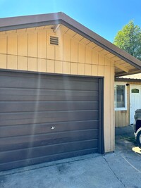 1401 N Brook Ct in Ellensburg, WA - Building Photo - Building Photo