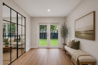 341 Aledo Ave in Coral Gables, FL - Building Photo - Building Photo