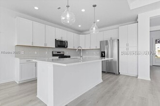 921 Tropics Ave in Hardeeville, SC - Building Photo - Building Photo