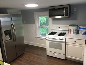 66 Gregory Ave in Mt Kisco, NY - Building Photo - Building Photo