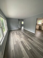 18 W Burlington Ave in Westmont, IL - Building Photo - Building Photo