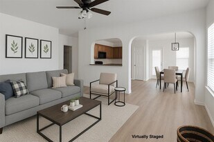 606 Lakemont Dr in Hutto, TX - Building Photo