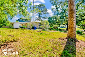 703 Belrose Ave in Daphne, AL - Building Photo - Building Photo