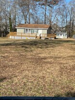 3210 Trotter Rd in Hopkins, SC - Building Photo