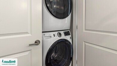 10670 Jake Jabs Blvd in Longmont, CO - Building Photo - Building Photo