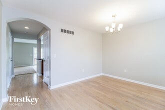 11 Cedarwood Dr in Amelia, OH - Building Photo - Building Photo