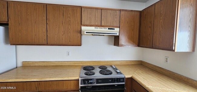 530 El Recreo Ct in Wickenburg, AZ - Foto de edificio - Building Photo