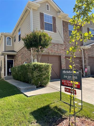 2052 Oklahoma Ave in Plano, TX - Building Photo