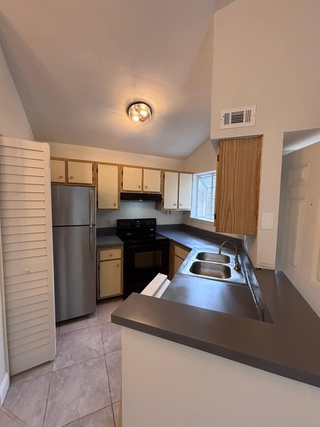 1964 Lake Atriums Cir in Orlando, FL - Building Photo - Building Photo