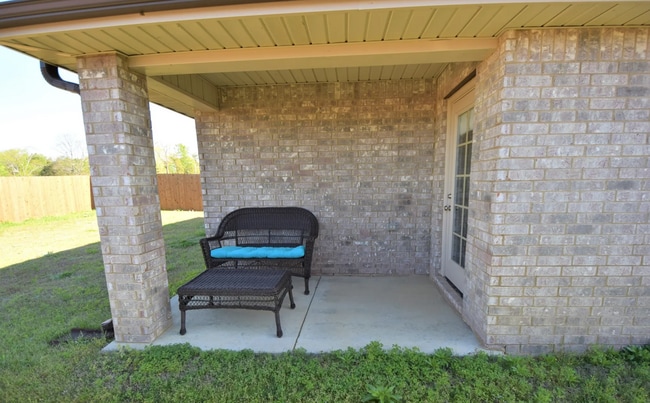 property at 7911 Allen Glen Ln