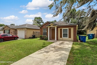 8448 Kona Ave in Jacksonville, FL - Building Photo - Building Photo