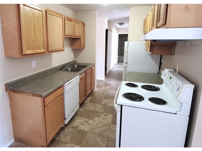 property at 808 Evergreen Ave