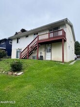 5404 4th Ave in Altoona, PA - Building Photo - Building Photo