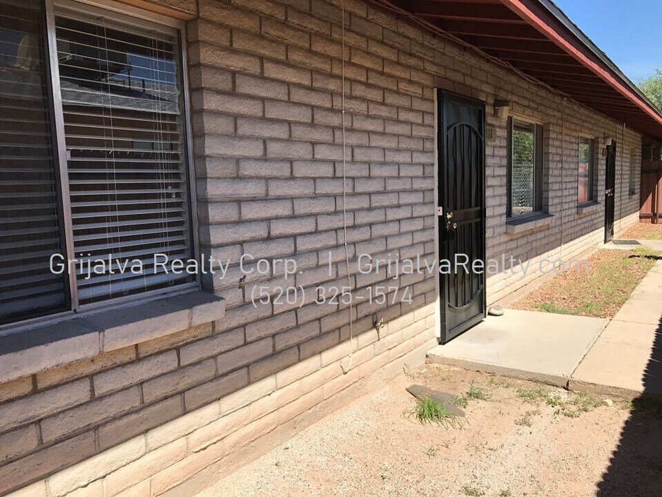 110-112 E Elm St in Tucson, AZ - Building Photo