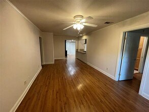 845 Northwood Rd in Fort Worth, TX - Building Photo - Building Photo