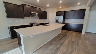 7926 34th Pl NE in Marysville, WA - Building Photo - Building Photo