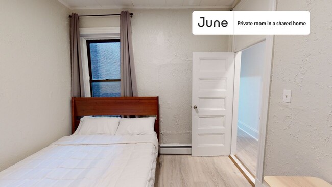 Private bedroom in 4 bed/1 bath Home in Boston, MA - Building Photo - Building Photo