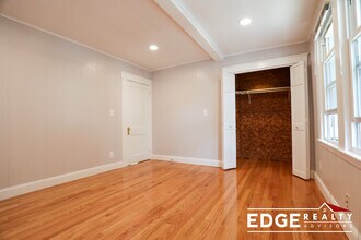 53 Elmira St in Boston, MA - Foto de edificio - Building Photo