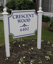 Crescentwood Apartments in Buena Park, CA - Building Photo - Building Photo