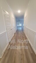7589 Discovery Pt Dr NW in Huntsville, AL - Foto de edificio - Building Photo