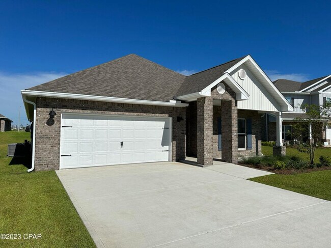 1226 Jack Jack Dr in Lynn Haven, FL - Building Photo - Building Photo
