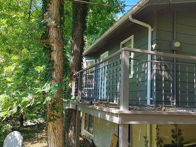 property at 80 Ozark Dr