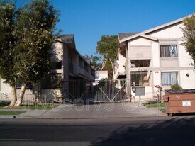 14733 Nelson Ave E in La Puente, CA - Building Photo