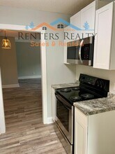 2109 Epworth Dr NE in Huntsville, AL - Building Photo - Building Photo