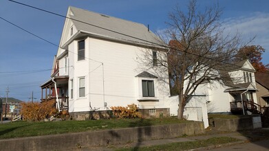 403 Spicer Street in Akron, OH - Building Photo - Building Photo