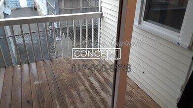 7 Bynner St, Unit 1 in Boston, MA - Foto de edificio - Building Photo