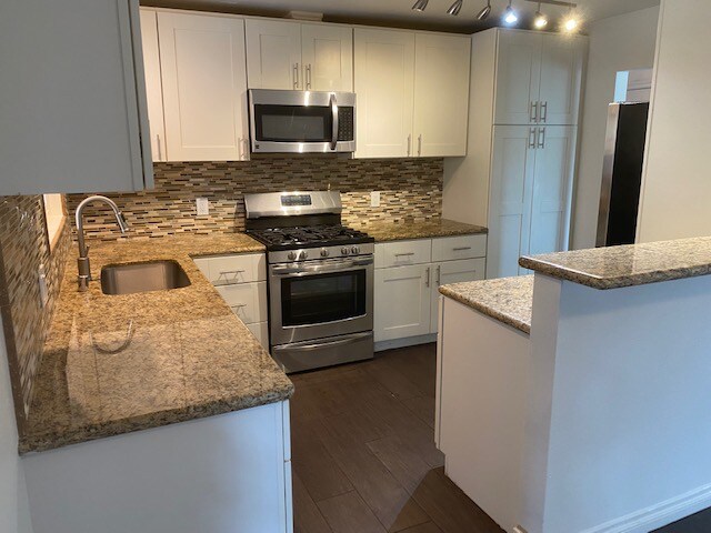 3111 Mace Ave-Unit -A in Costa Mesa, CA - Building Photo